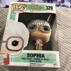 New in box funko pop. Golden girls. Sophia. New in box 🌷🌷🌹